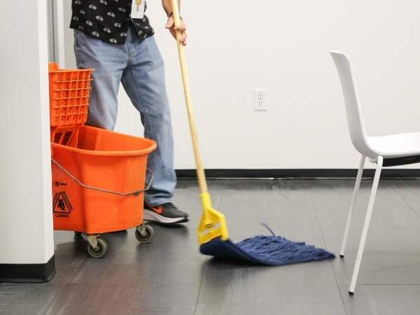 Janitorial Cleaning Service Near Me in Denver 2